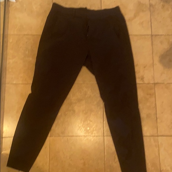 Lululemon pants black unknown style - Picture 1 of 4